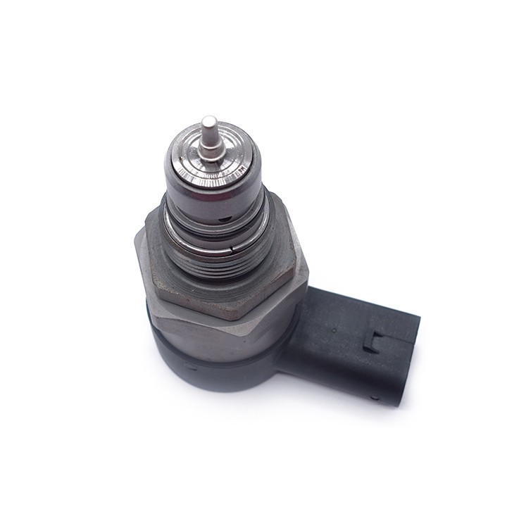 Régulateur pression common rail VAG TDI remplace Bosch 0281006074 à 159,00 €