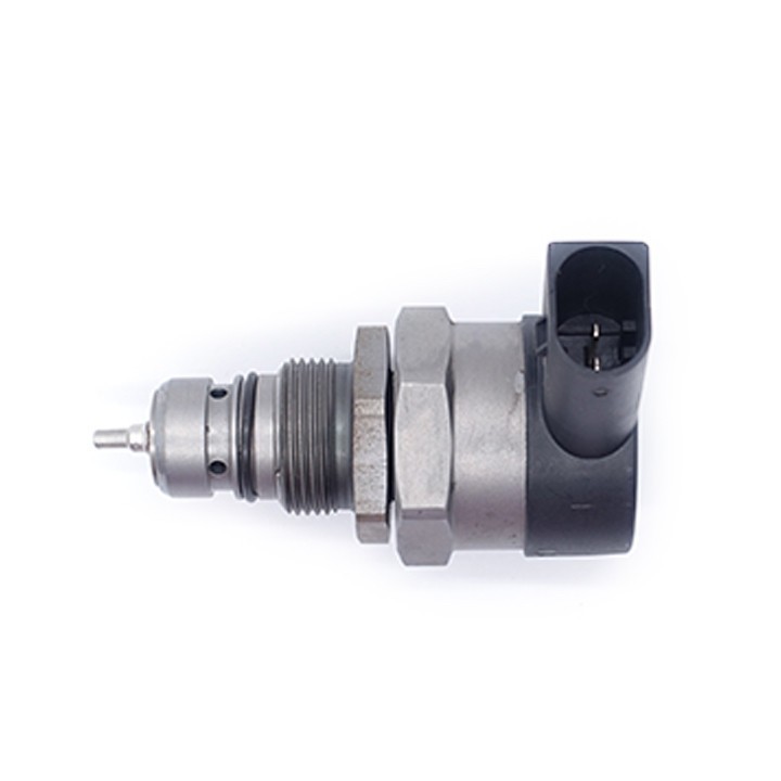 Régulateur pression common rail VAG TDI remplace Bosch 0281006074 à 159,00 €